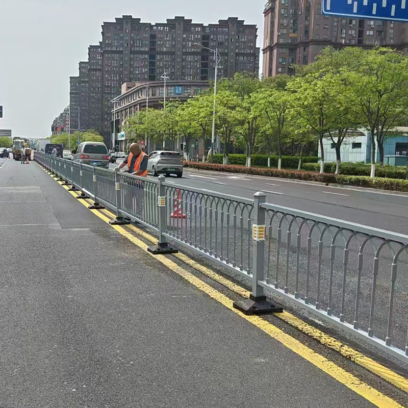 道路護欄